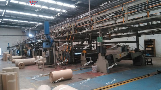 Wiederverwertung von Kraftpapier-Flöten-Papierherstellungs-Maschinen-Altpapier 500T/D 5200mm